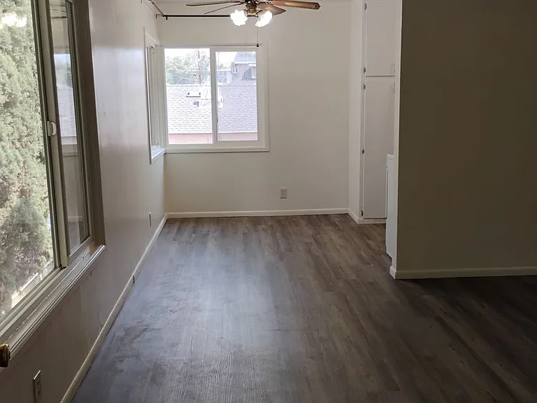 5311 Lexington Ave — Photo 3