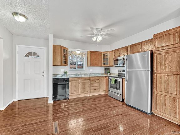 2nd image of 4639 Montebello Dr