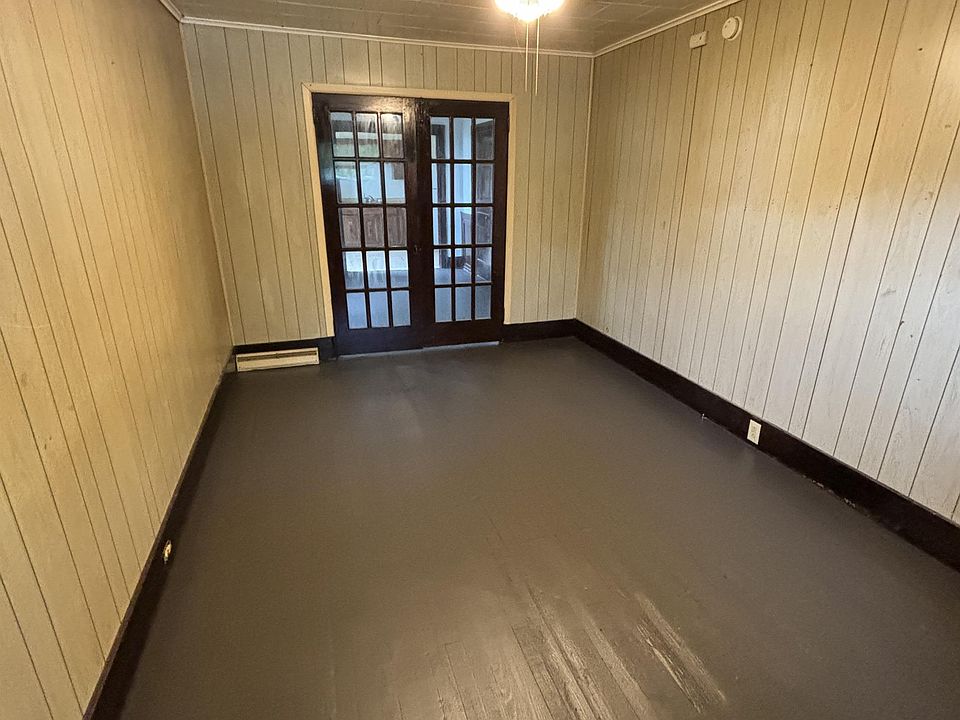 1st image of 217 Allegheny Ave APT 1