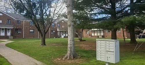 35 Maybrook Dr #A Photo 1