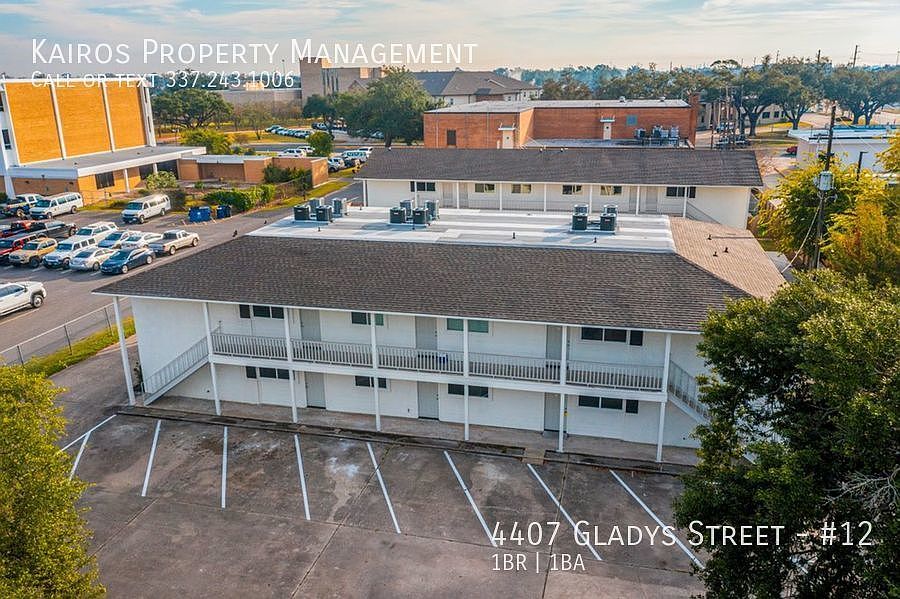 1st image of 4407 Gladys St #12