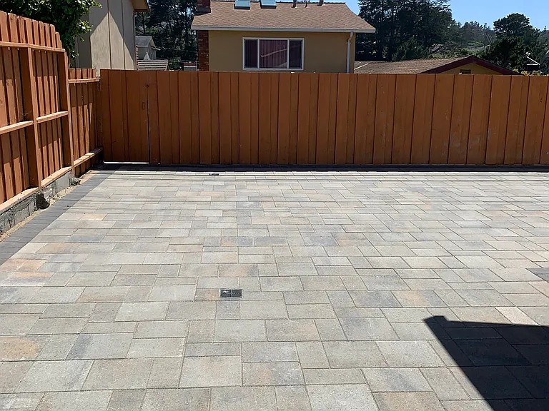 2610 Tipperary Ave — Photo 9
