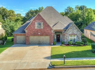 3105 S Laurel Pl, Broken Arrow, OK 74012