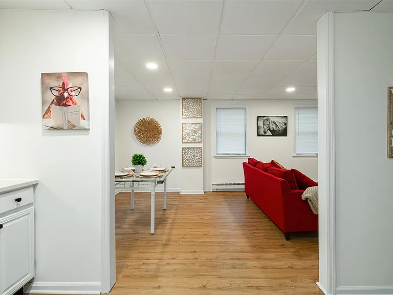 48 Columbia St #3 — Photo 9