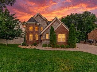 133 Windmill Pointe Cir, Hendersonville, TN 37075