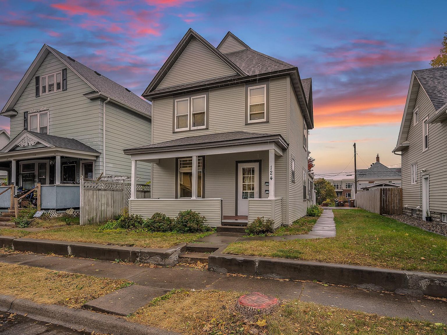 124 5th Ave N, South Saint Paul, MN 55075 Zillow