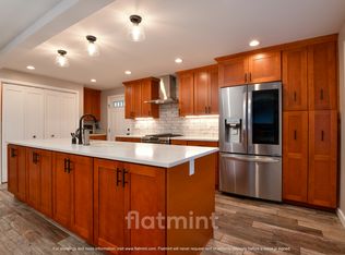 8839 Densmore Ave N, Seattle, WA 98103