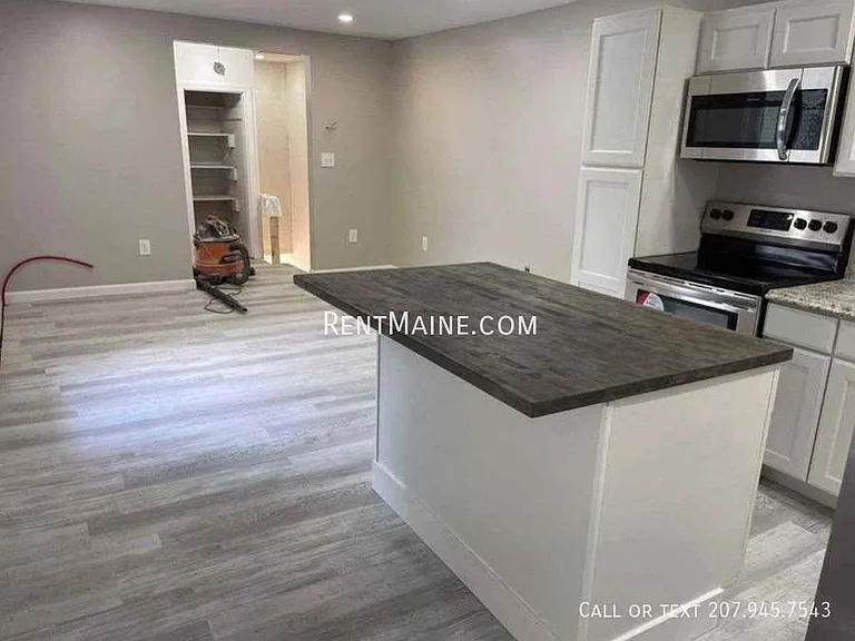 46 Bradbury St #3 — Photo 11
