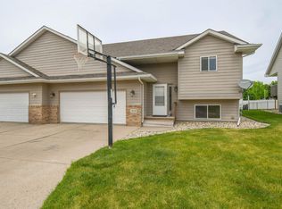 3608 W Hughes Pl, Sioux Falls, SD 57108