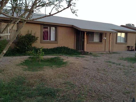 3rd image of 7415 W Sells Dr