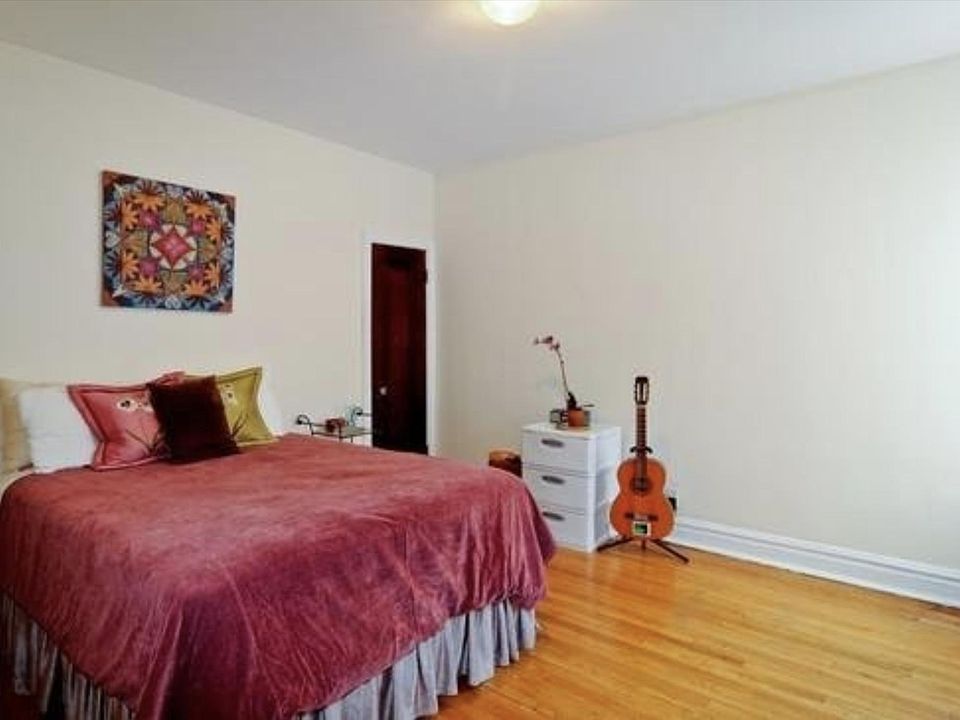 1st image of 3618 N Hermitage Ave APT 2