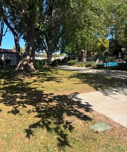 22350 James Alan Cir — Photo 53