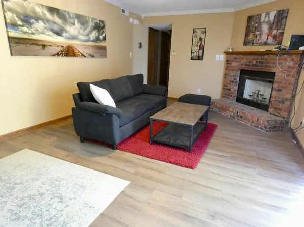1883 N Waterfront Dr N APT H, Columbia, MO 65202