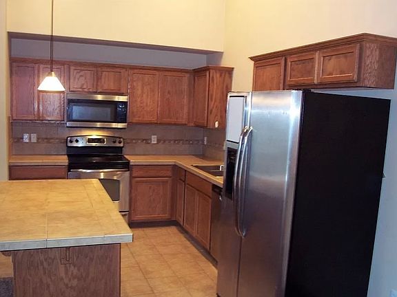 4th image of 1407 Evergreen Park Dr SW Unit 302