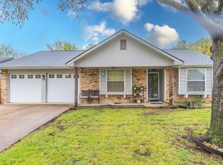 7341 Weatherwood Rd, Fort Worth, TX 76133