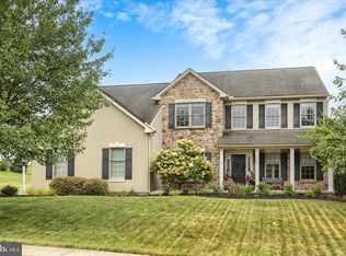 708 Wrigley Ln, Harrisburg, PA 17112