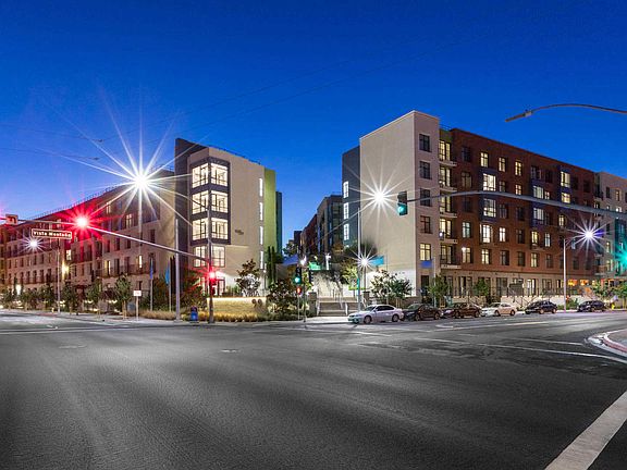 Vista 99 Apartments Building