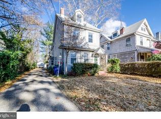 55 Warren St, Beverly, NJ 08010