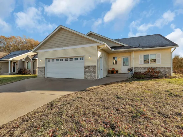 808 3rd Ave SE, Cold Spring, MN 56320
