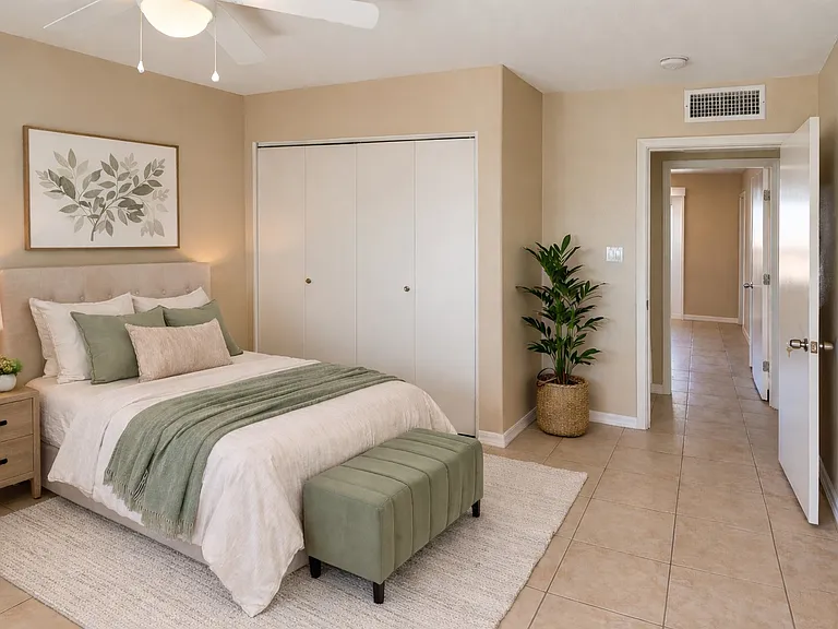 Front North bedroom