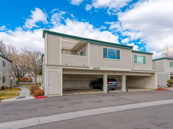 2627 Sunny Slope Dr APT 5, Sparks, NV 89434