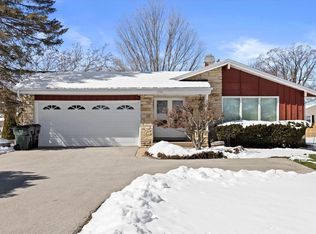 1701 S 168th St, New Berlin, WI 53151