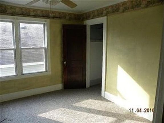 2nd image of 268 Marseilles Ave