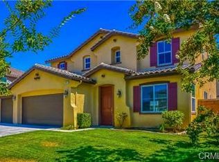 6862 Massy Harris Way, Corona, CA 92880