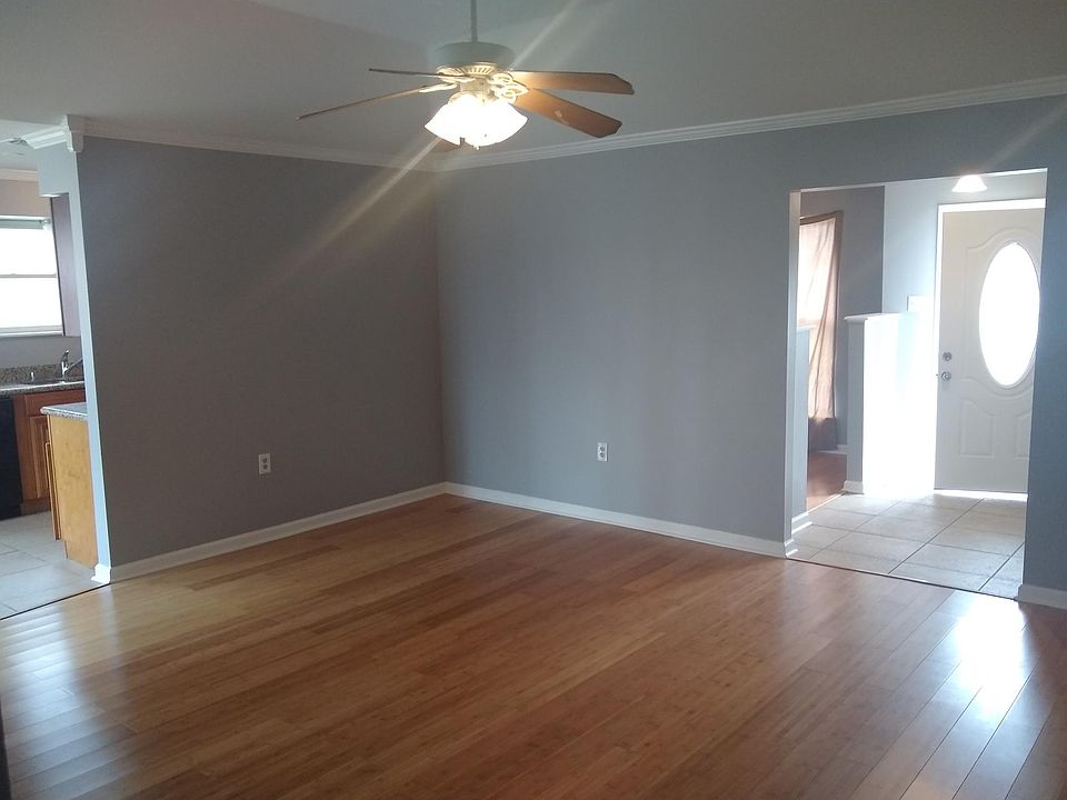 1st image of 7100 Beauvoir Ct