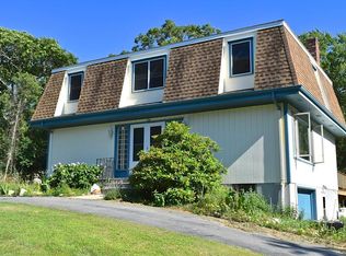 726 Smith Neck Rd, Dartmouth, MA 02748