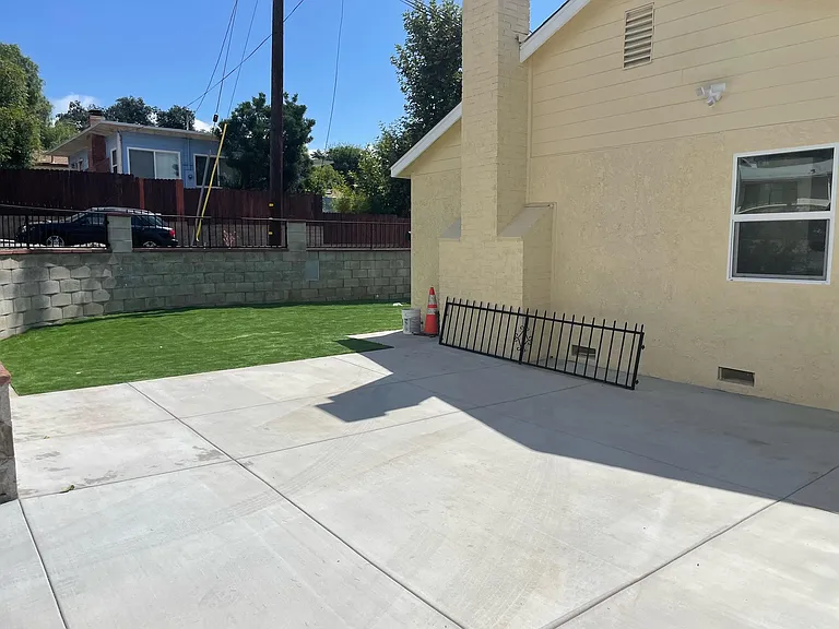 7518 Kyle St — Photo 15