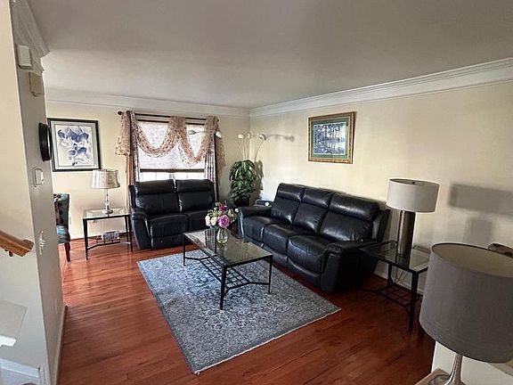 5th image of 134 Darling St