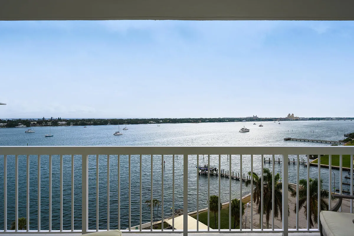 Building Photo - 2600 N Flagler Dr #1009