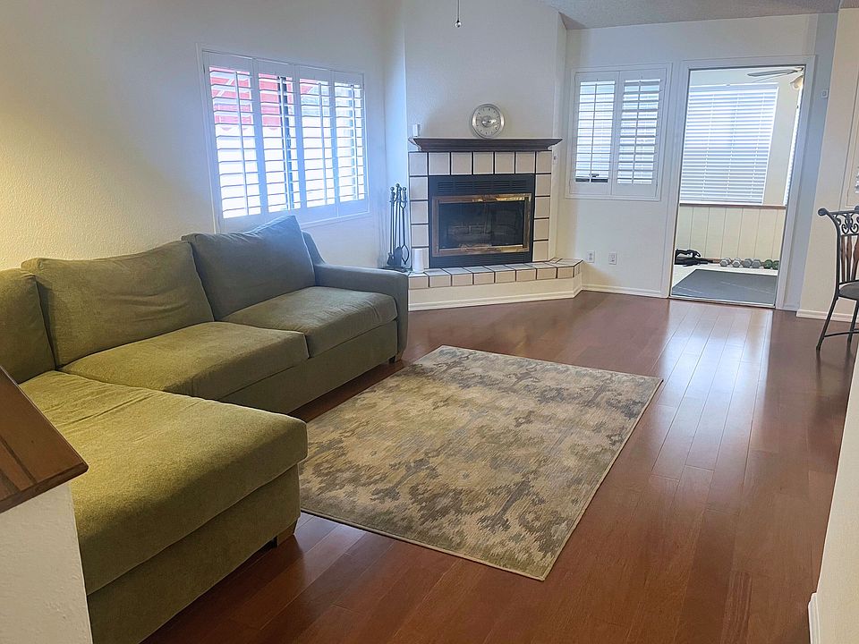 Spacious living room with good natural light