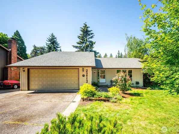 2213 NE Parkview Drive, Vancouver, WA 98686