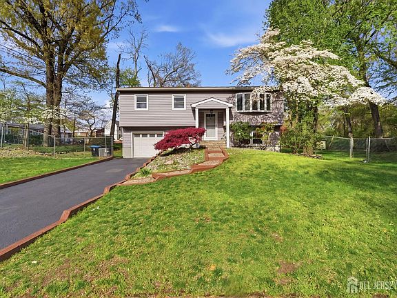 3rd image of 22 Prince Rd