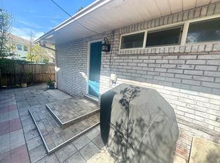 695 1/2 Mandalay Ave, Clearwater Beach, FL 33767