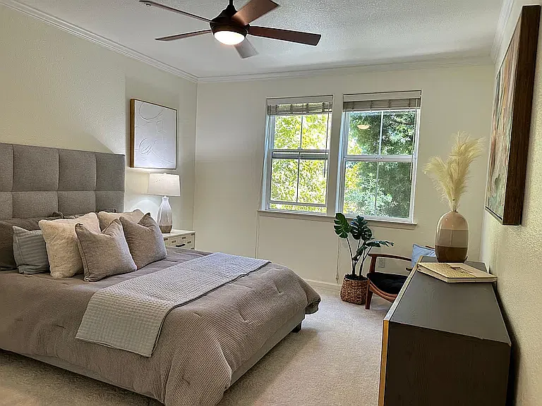 3 bed, 1407 sqft, $4,088 — Photo 1