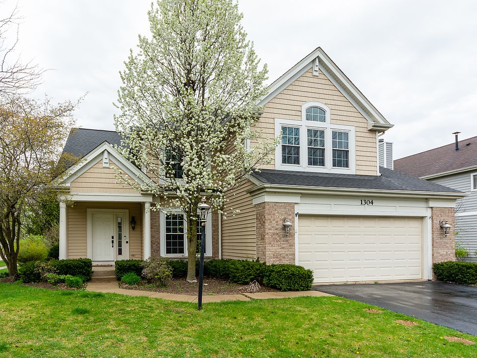 1st image of 1304 Royal Oak Ln