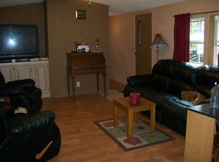 N1750 Kristin Ln, Waupaca, WI 54981