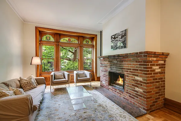 Rented by Corcoran | media 22