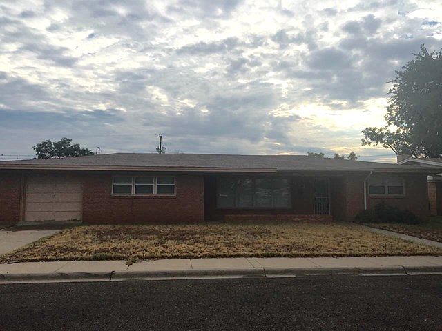 1st image of 1710 Rosewood Ave