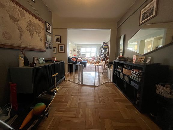 3rd image of 110 E End Ave APT 7C