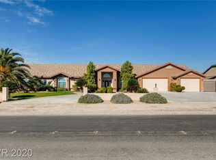 9165 Lindell Rd, Las Vegas, NV 89139