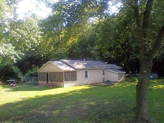 2nd image of 12777C E Metcalf Ave