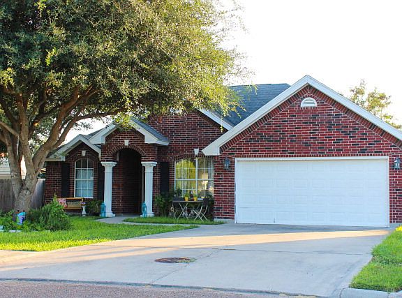 3rd image of 3425 Water Lilly Ave