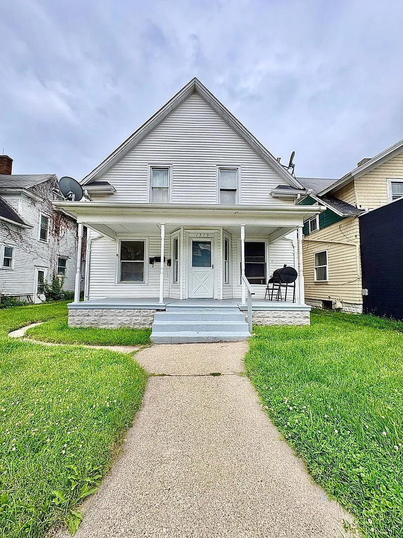 1515 Miami Street — Photo 1