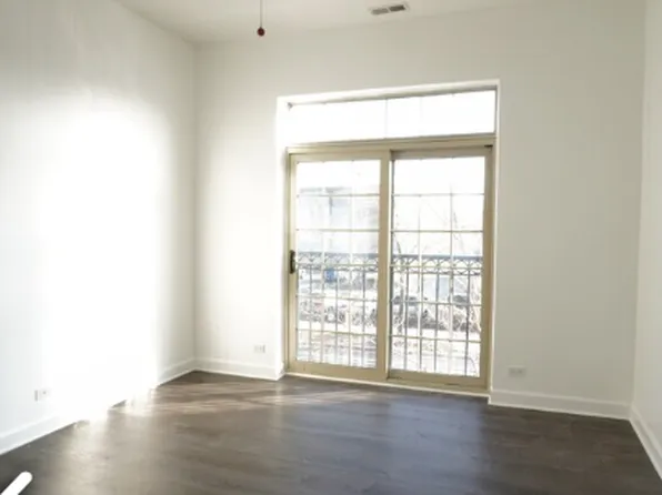 5420 N Kedzie Ave APT 2E, Chicago, IL 60625