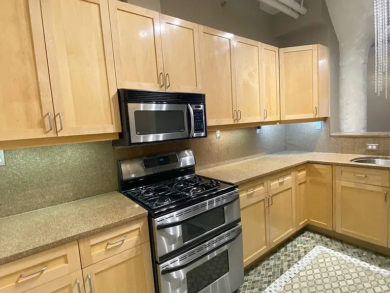 1700 Kalorama Rd NW #201 — Photo 6