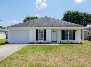 823 Kristen Ln, Hahira, GA 31632